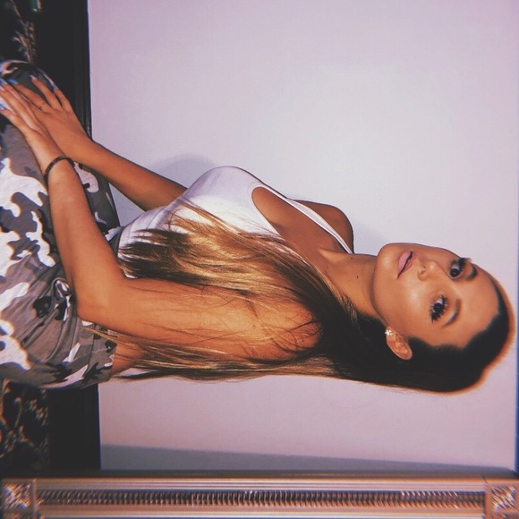 Meet your Posher, Alexandria - Picture 1 of 1